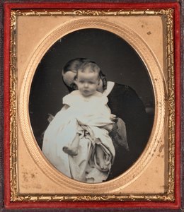 Bébé avec Mère Cachée - Unbekannt Unbekannt